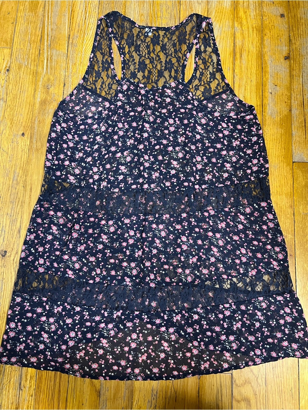Flower Sheer Racerback Top S - Picture 2 of 3